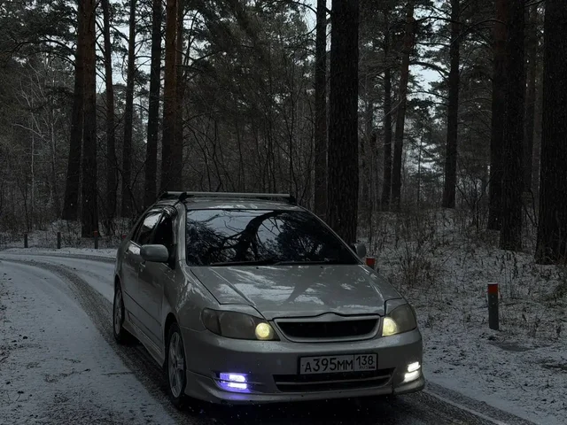 Королла 2001 года с механикой и андроид магнитолой - Колесные диски в Иркутск