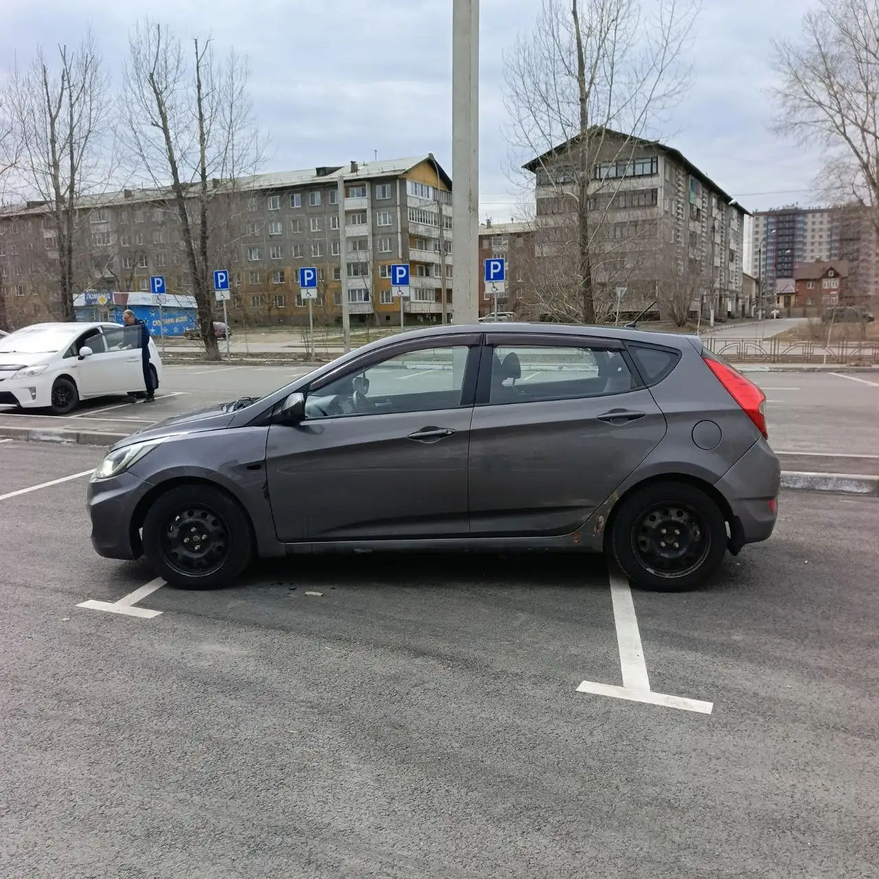 Hyundai Solaris 2012 года - Легковые автомобили (Авто) в Иркутск