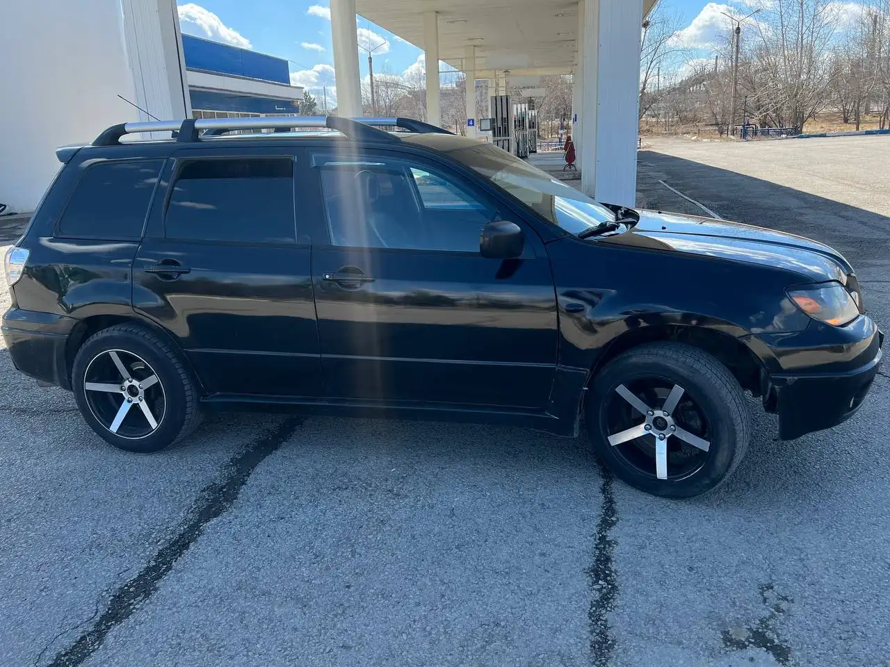 Mitsubishi Outlander 2004 срочно - Внедорожники (Авто) в Иркутск