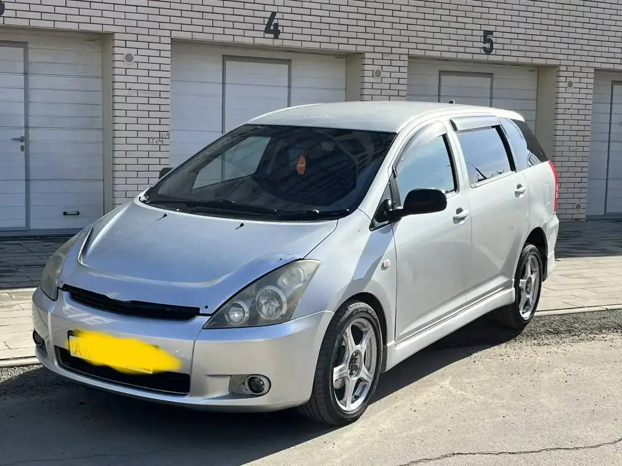 Продажа надежного семейного автомобиля - Легковые автомобили (Авто) в Иркутск