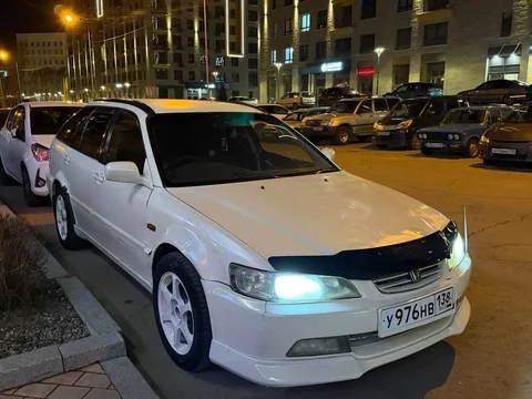Honda Accord вагон 1999 - Запчасти и инструменты в Иркутск