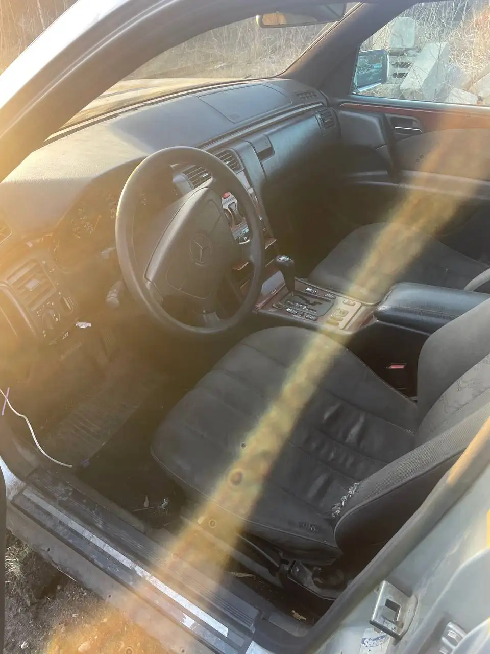 Мерседес Е класс не на ходу - Автомобили (Авто) в Иркутск