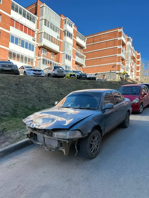 Toyota Sprinter AE100 1991 после ДТП - Автозапчасти и аксессуары в Иркутск