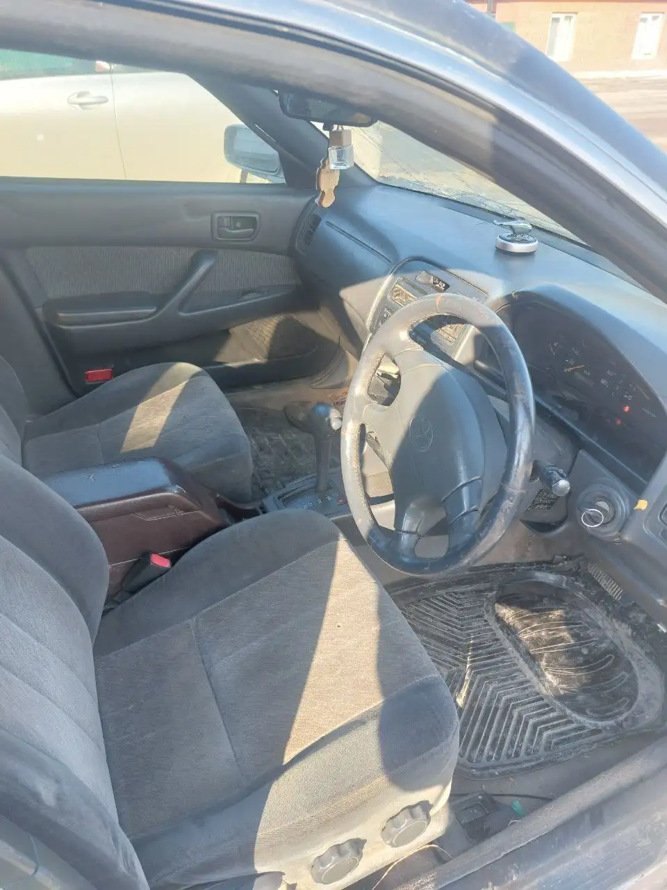 Продажа Vista 1992 - Легковые автомобили (Авто) в Иркутск