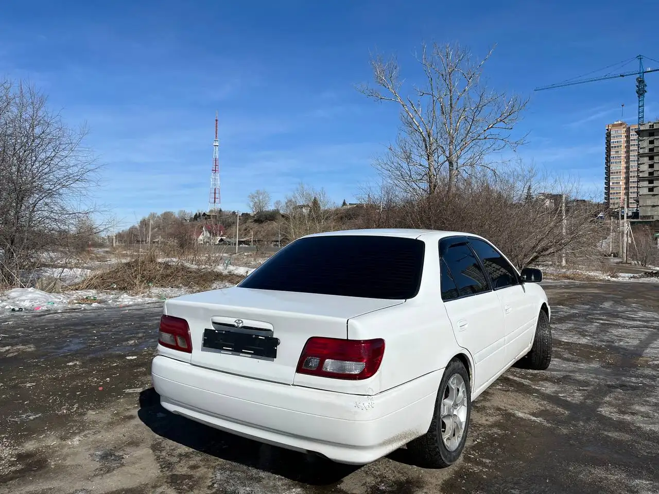 Продажа авто Карина 1999 - Авто в Иркутск
