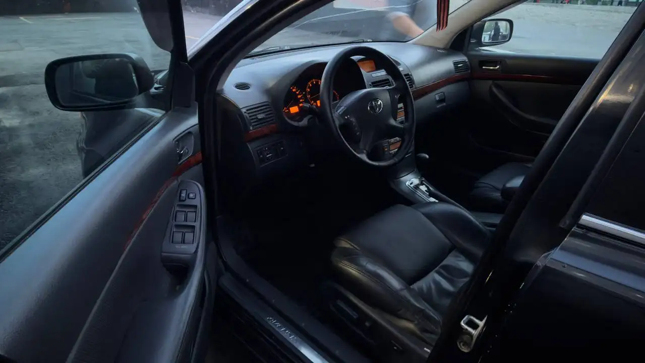 Toyota Camry 2006 2.4 AT - Легковые автомобили (Авто) в Иркутск