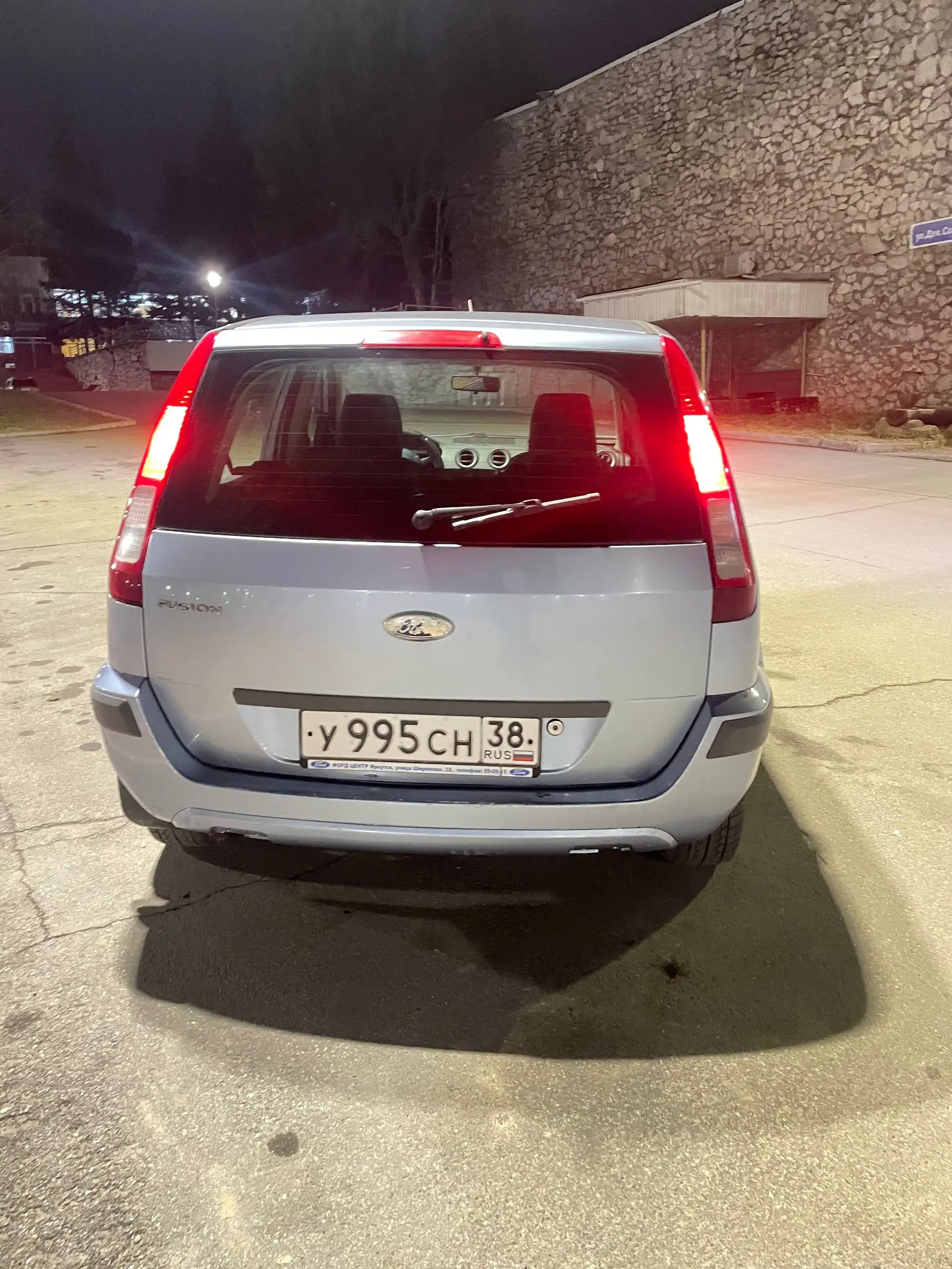 Легковой авто Hyundai Solaris 2013 Механика - Легковые автомобили (Авто) в Иркутск