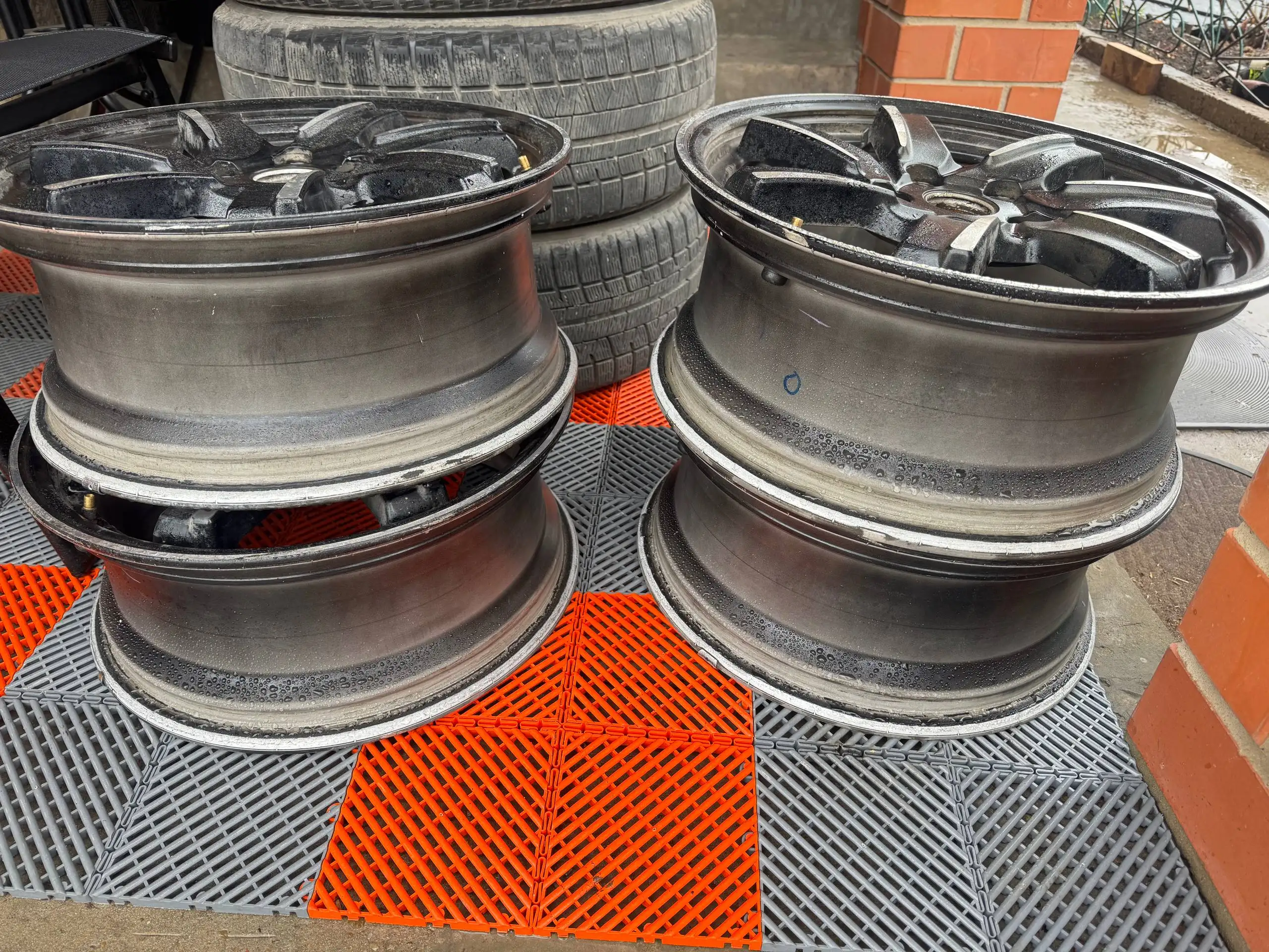 Диски Enkei R17 и шины Yokohama 225/50 R17 - Шины и диски (Авто) в Иркутск