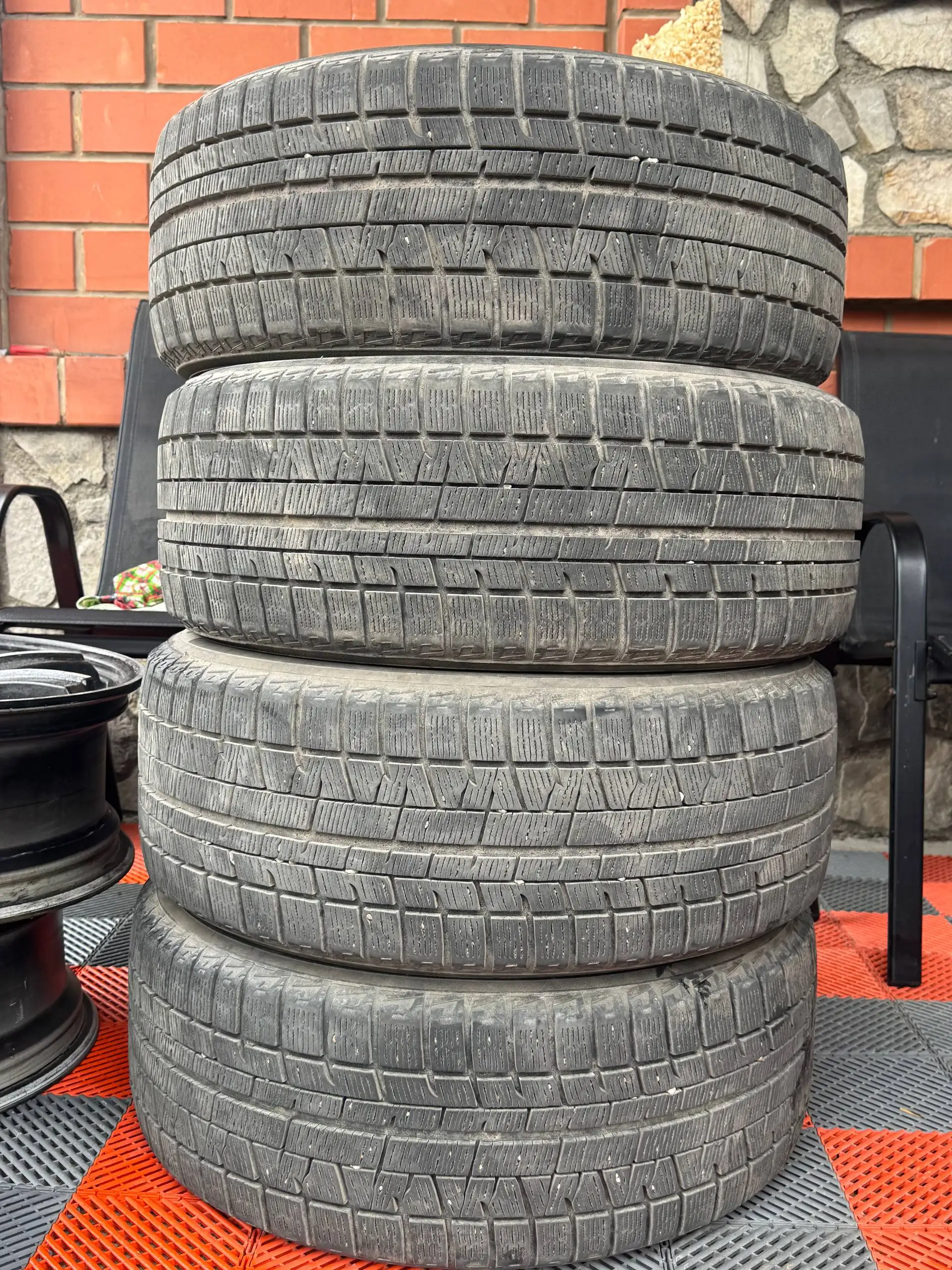 Диски Enkei R17 и шины Yokohama 225/50 R17 - Шины и диски (Авто) в Иркутск