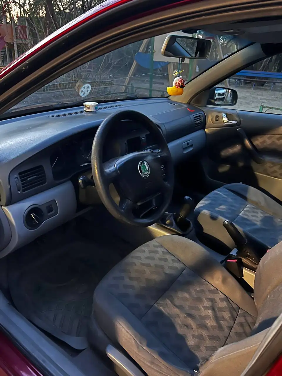 Octavia 1997 1.6 МКПП - Авто в Иркутск