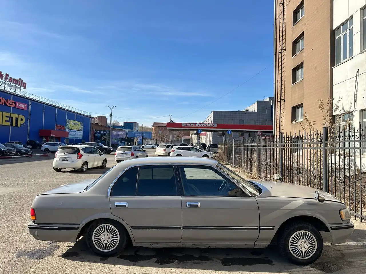 Продажа Тойота Краун - Легковые автомобили (Авто) в Иркутск