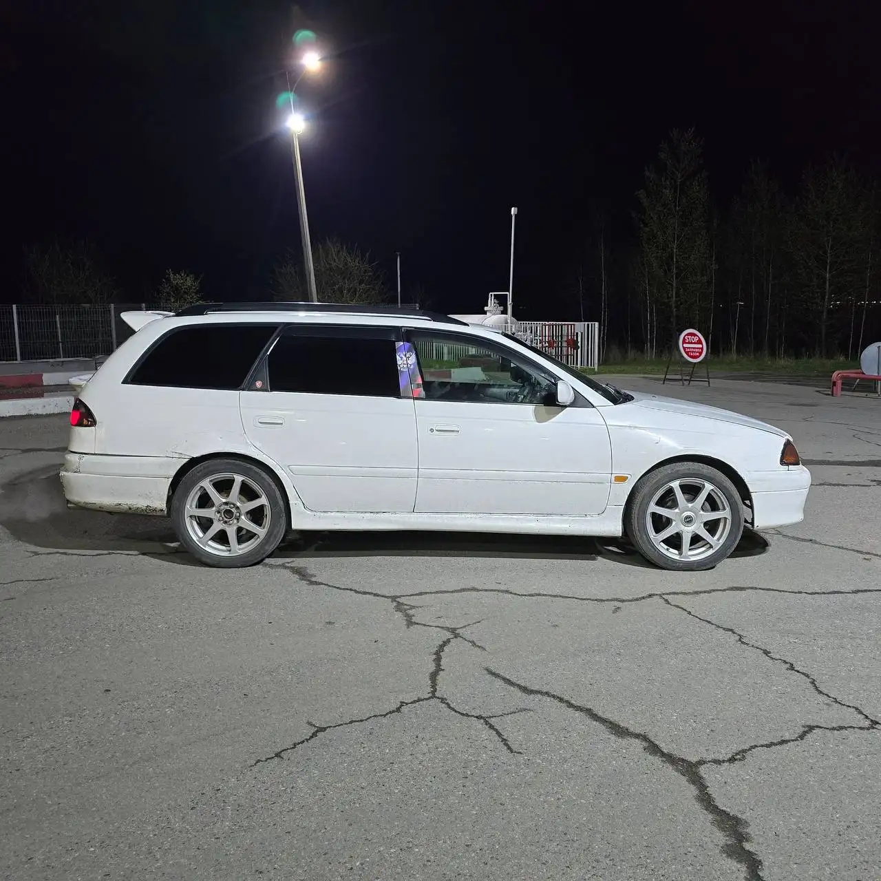 Автомобиль 1999 года, Двушка, автомат, 230 рублей - Легковые автомобили (Авто) в Иркутск