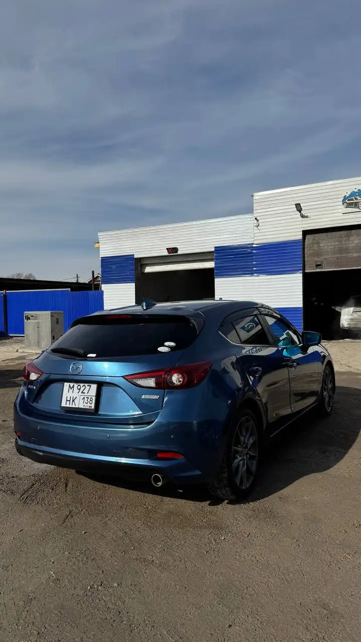 Продажа Mazda Axela 2017 - Легковые автомобили (Авто) в Усолье