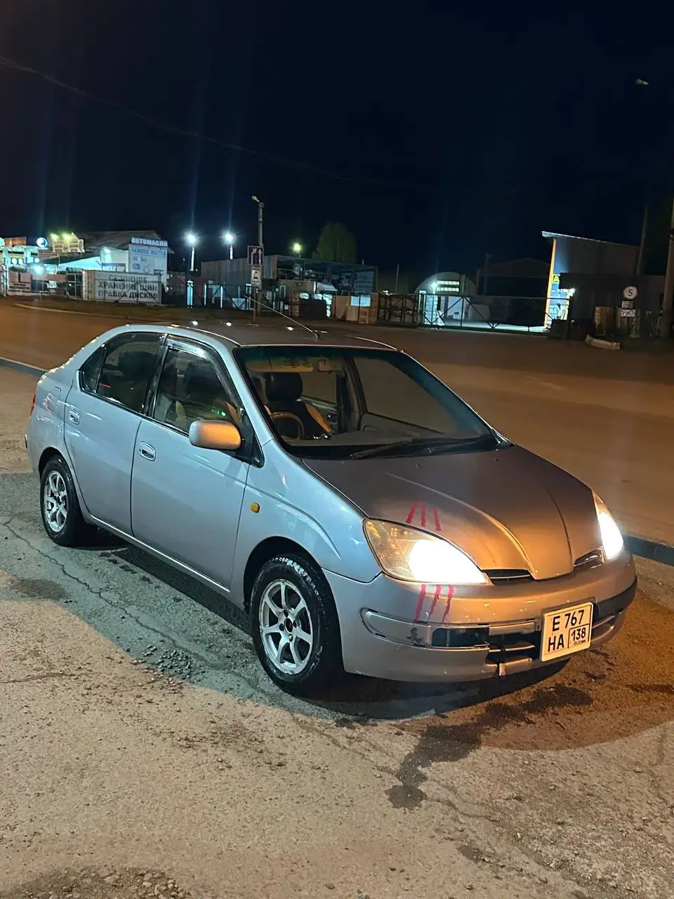 Toyota Prius 1999 года - Легковые автомобили (Авто) в Иркутск