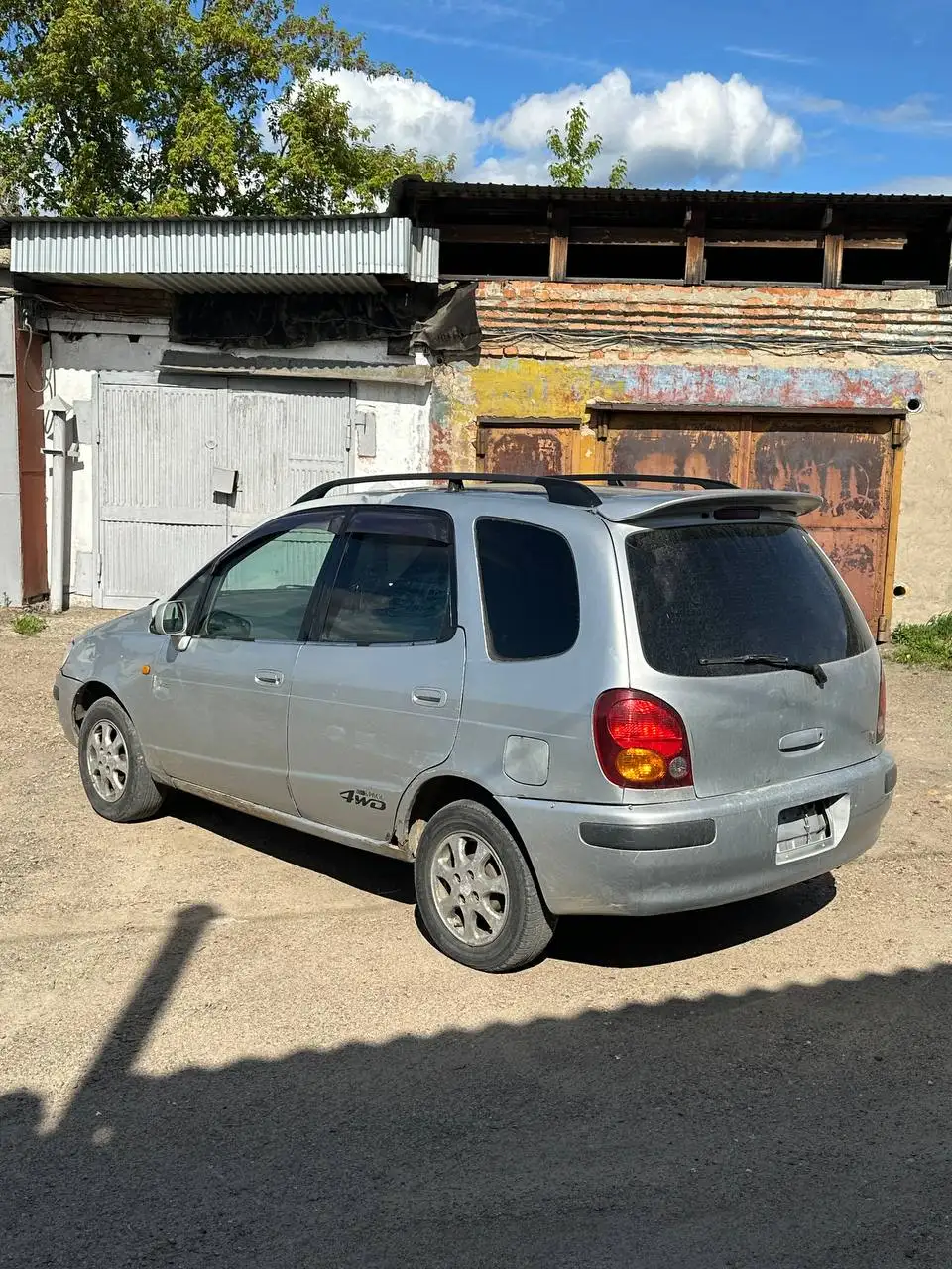 Subaru Legacy 1999 - Авто в Иркутск
