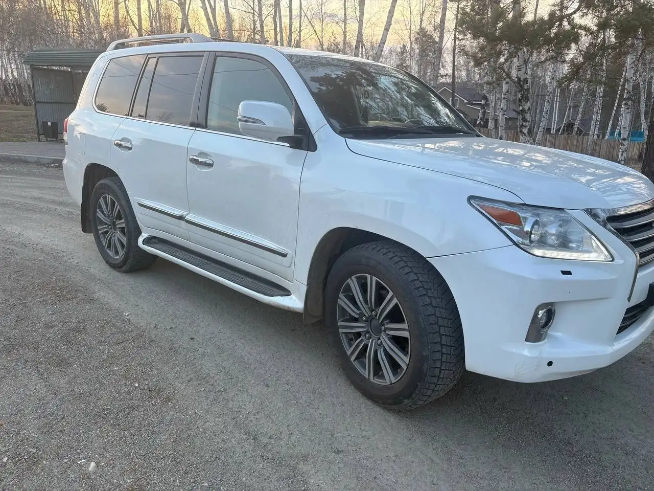Lexus LX570 2014 год - Авто в Иркутск