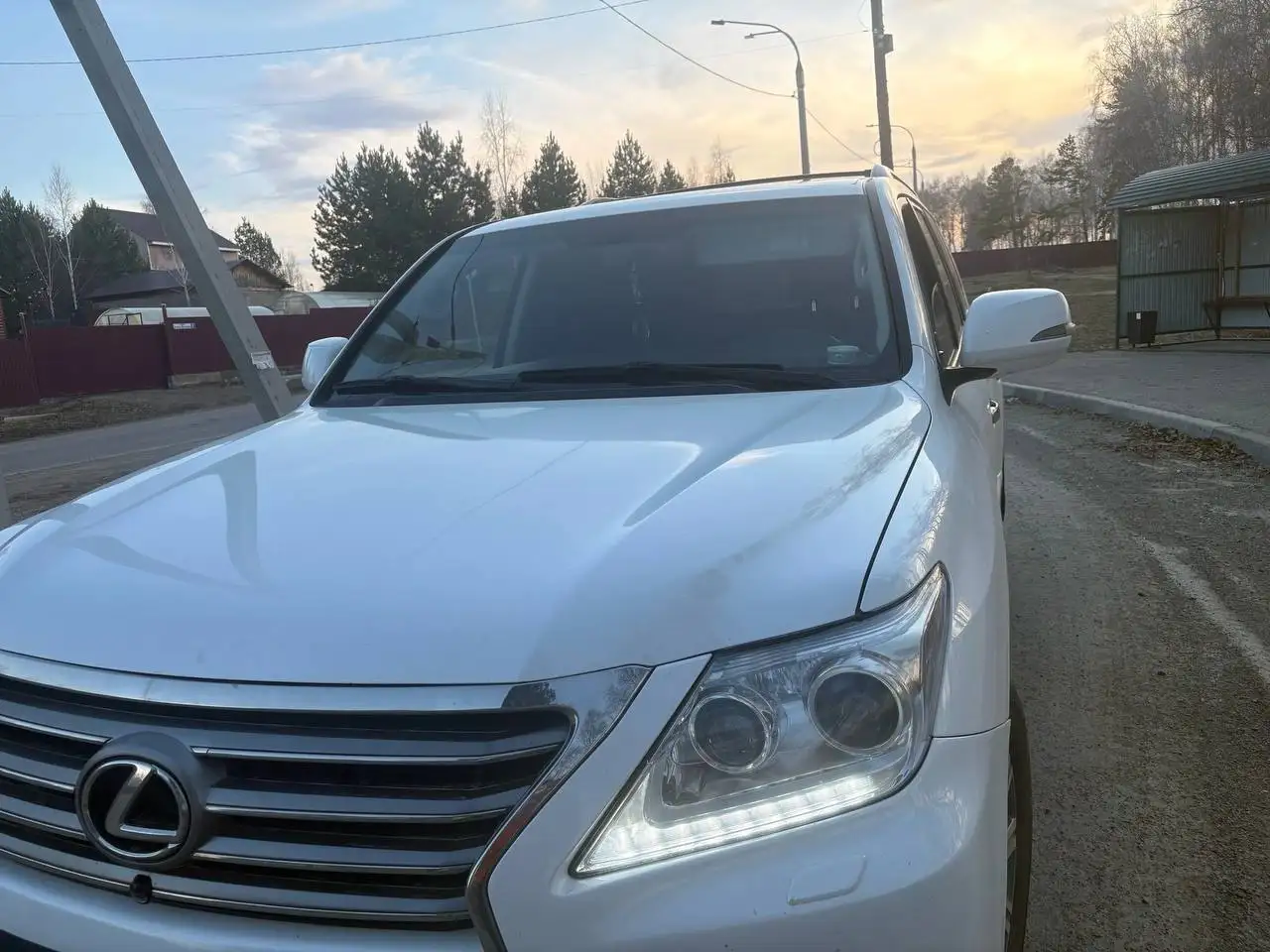 Lexus LX570 2014 год - Авто в Иркутск