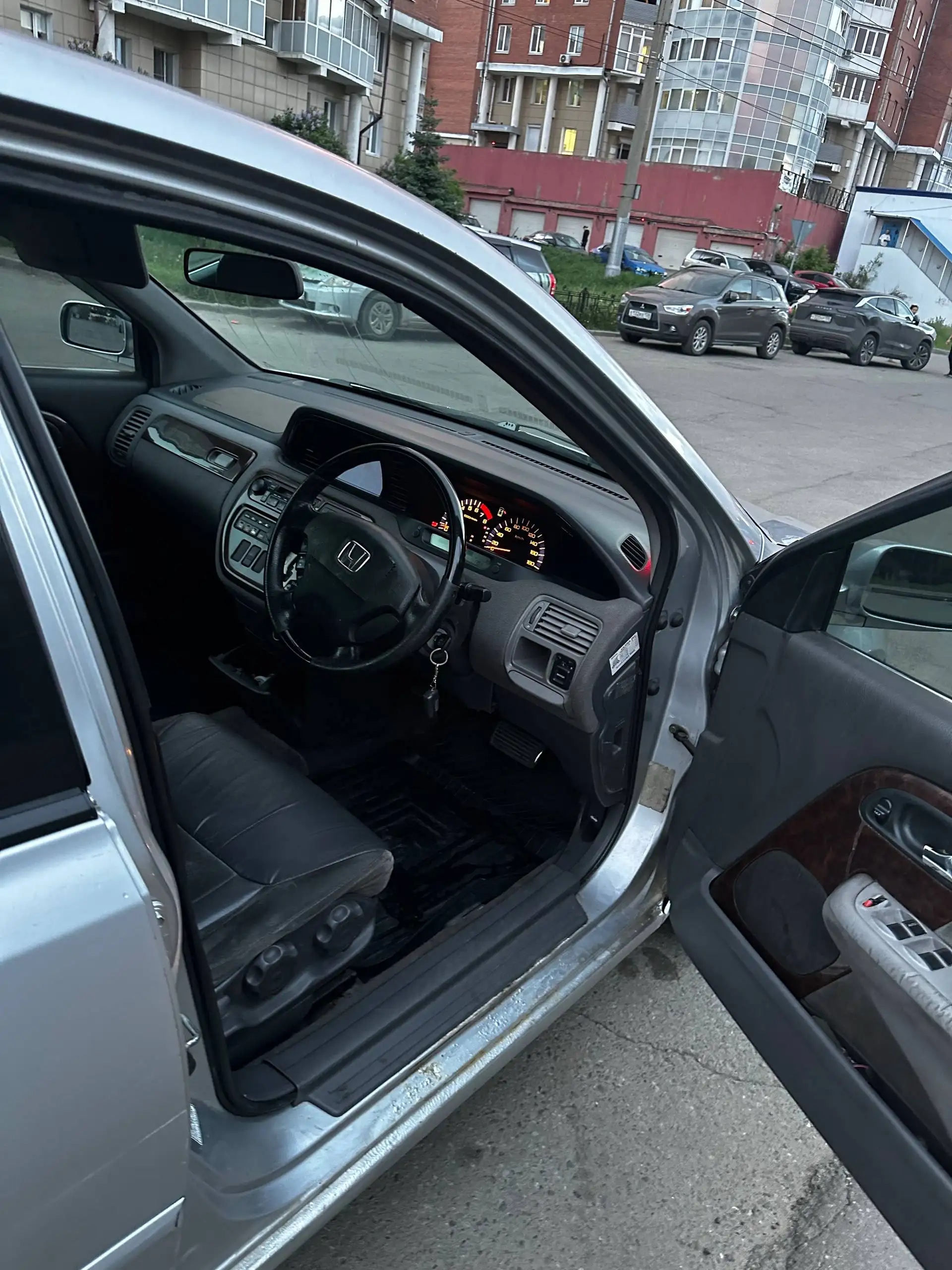 200к Продажа авто - Автомобили (Авто) в Иркутск