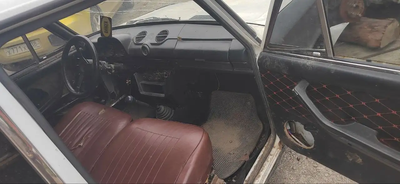 Продается автомобиль с неисправным мотором - Битые автомобили (Авто) в Усолье-Сибирское