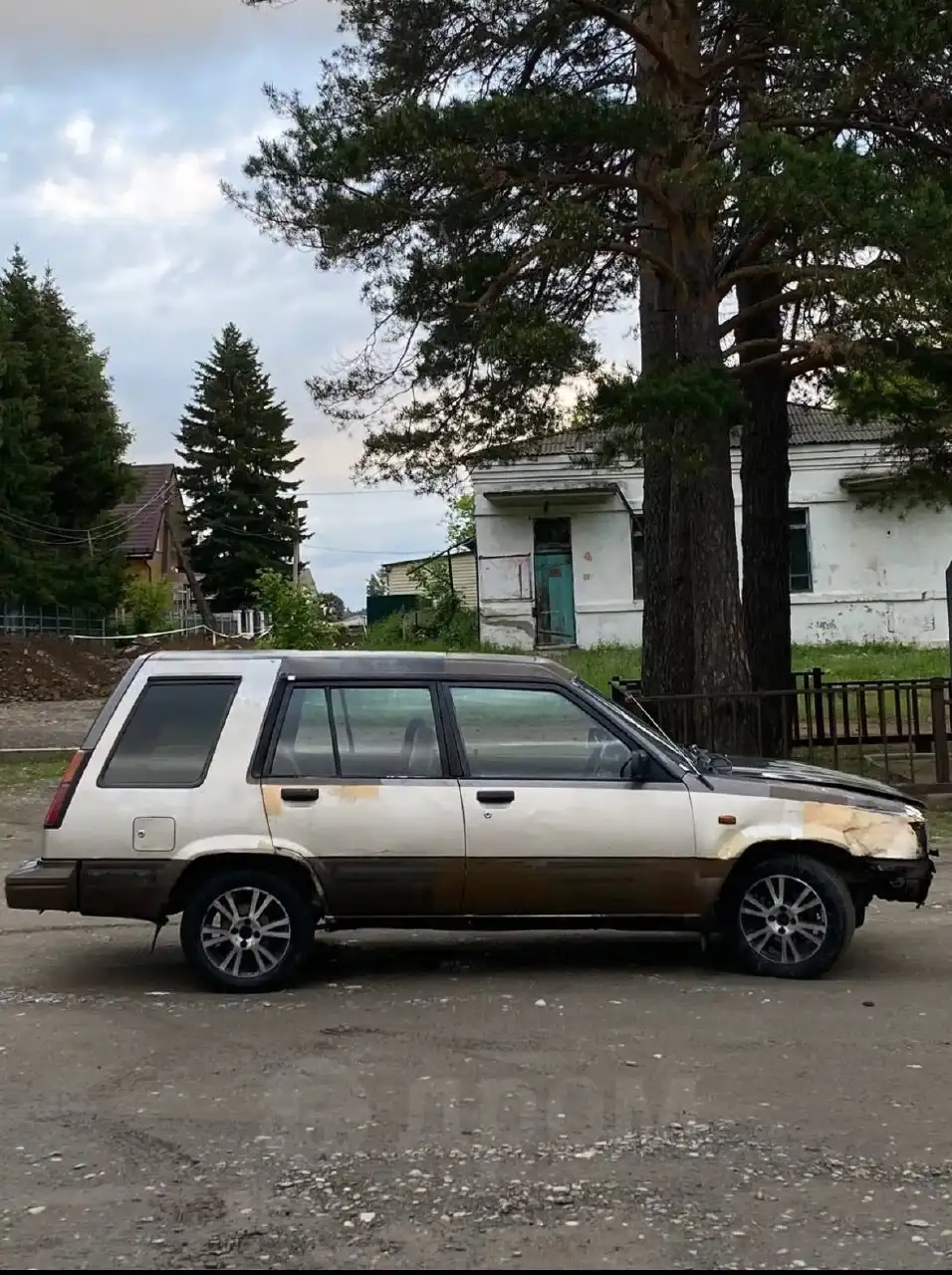 Рабочая лошадка - отличное авто на ходу - Авто в Иркутск