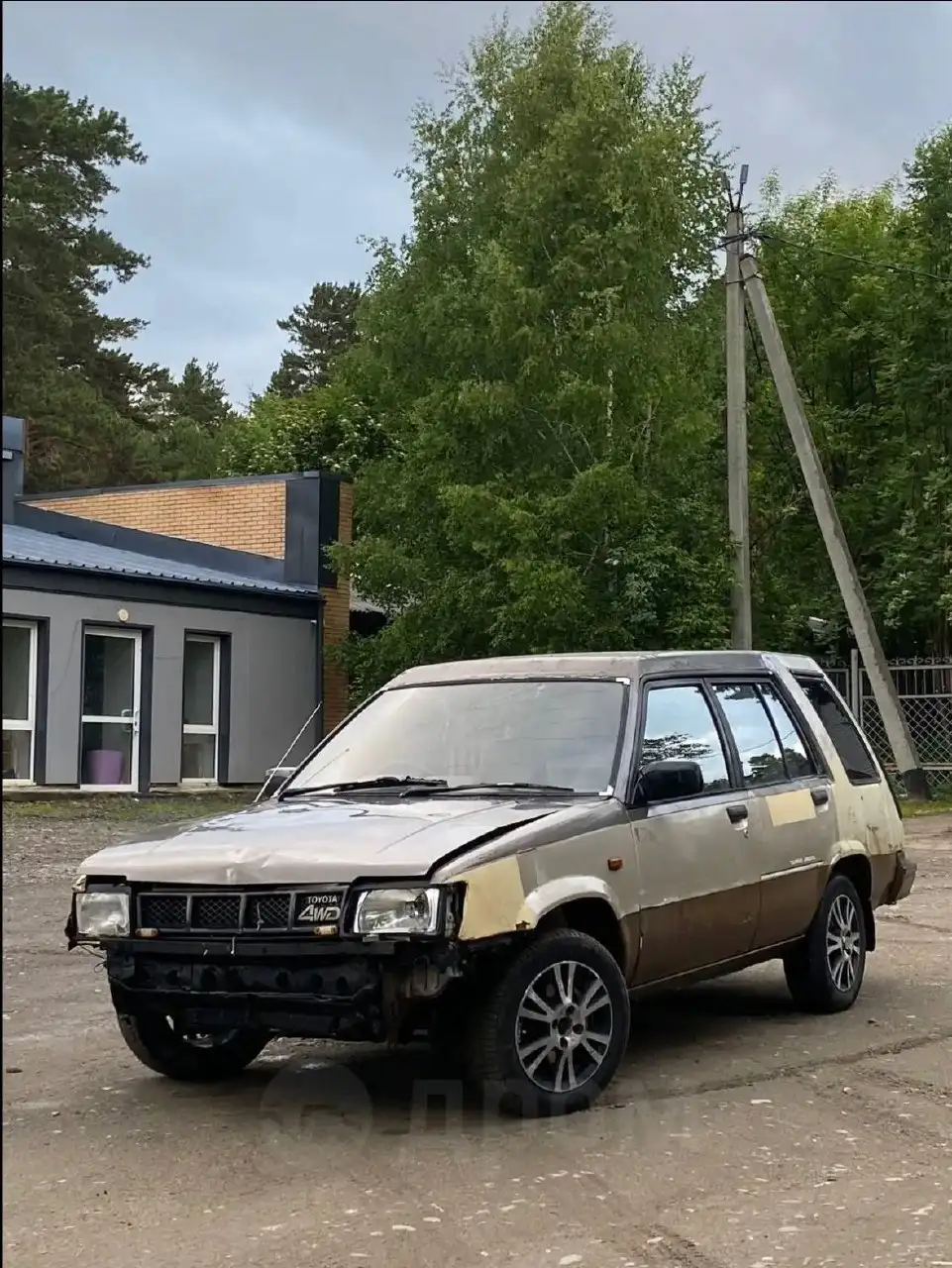 Рабочая лошадка - отличное авто на ходу - Авто в Иркутск