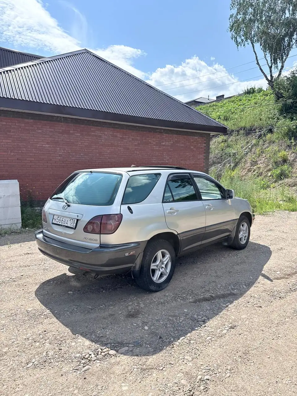 Лексус 1998 года 3.0 автомат 4вд - Автомобили (Авто) в Иркутск