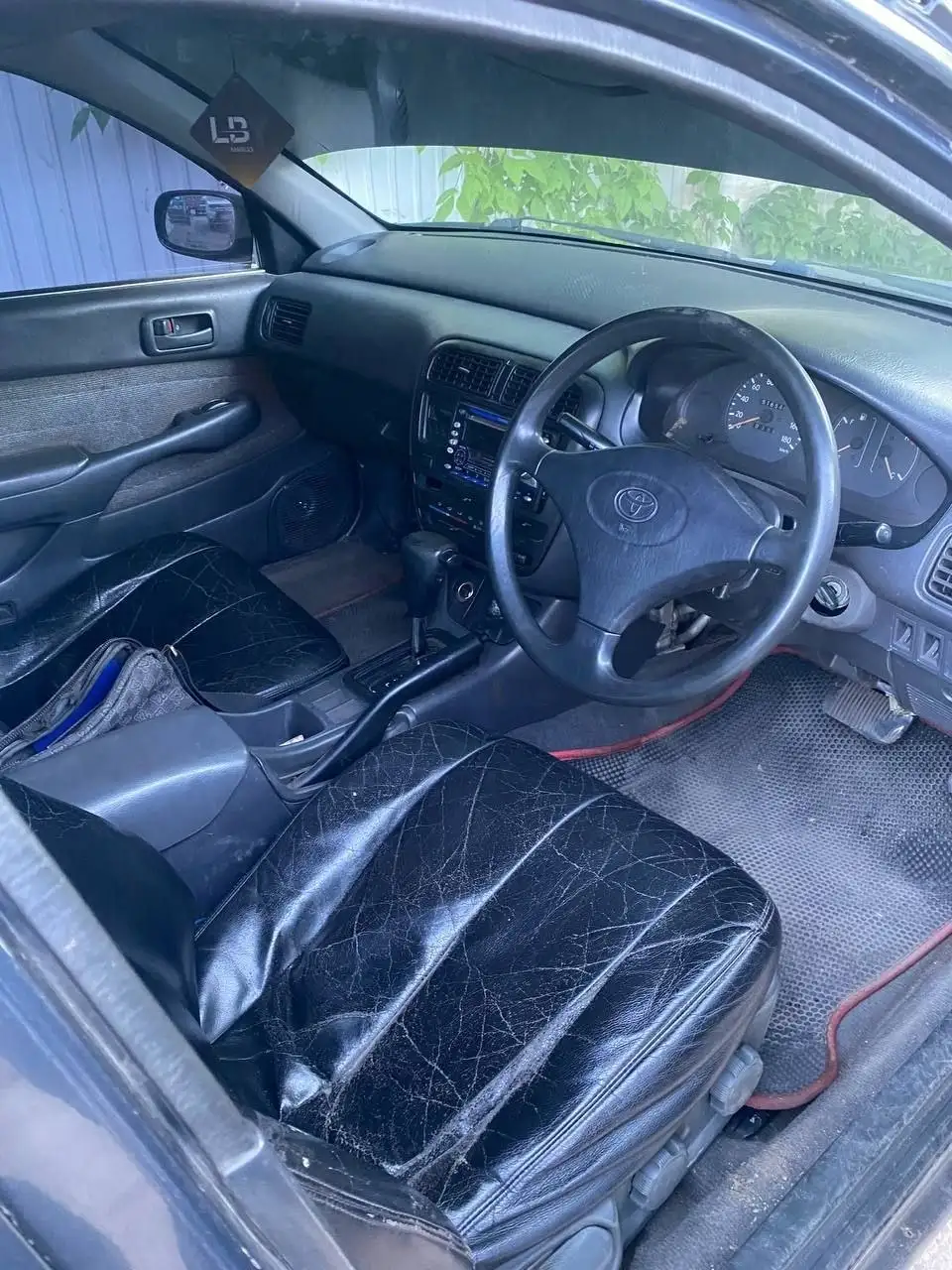 Toyota Carina - Легковые автомобили (Авто) в Иркутск