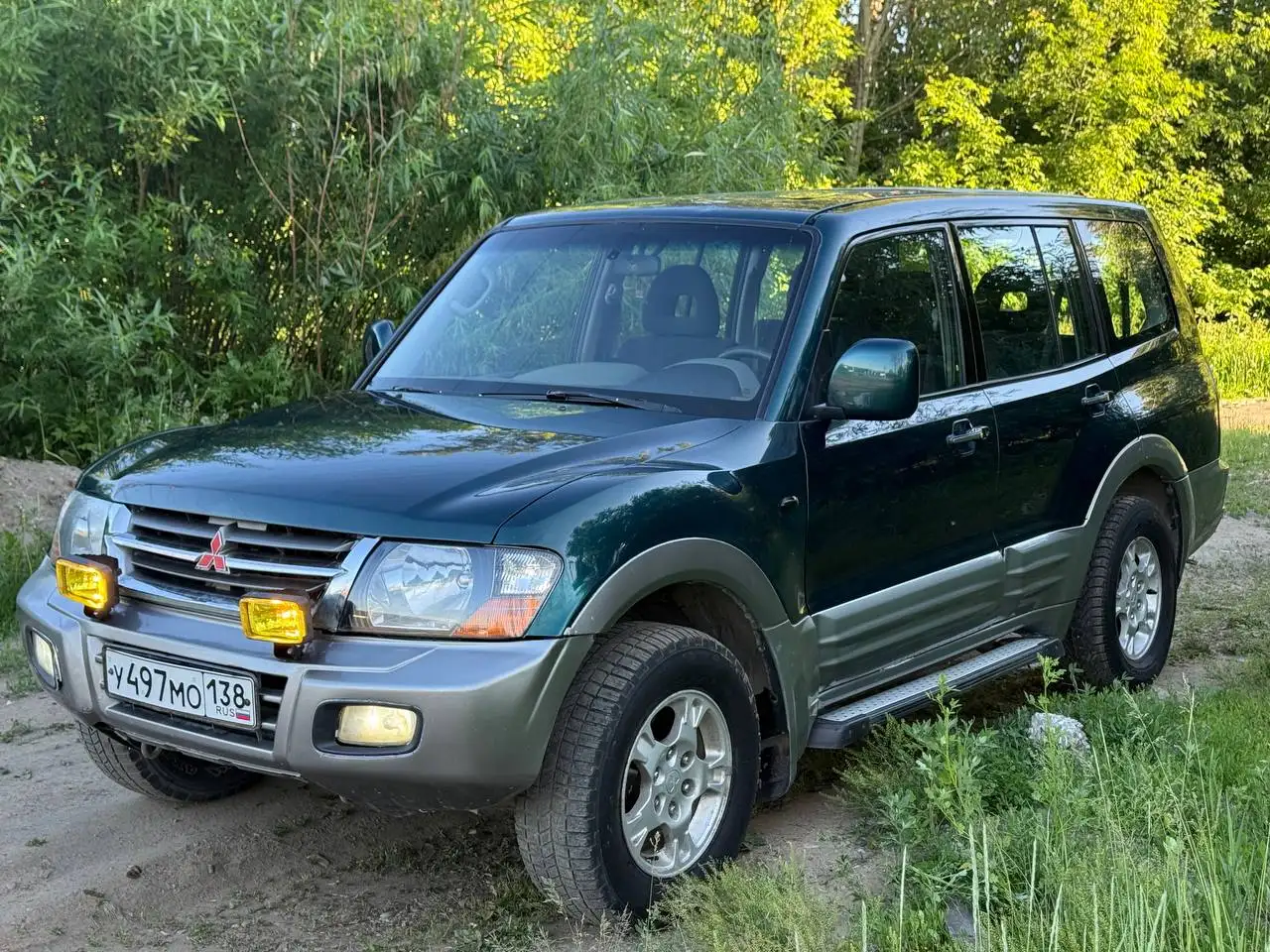 Mitsubishi Pajero 2001 3.5 л - Внедорожники (Авто) в Иркутск