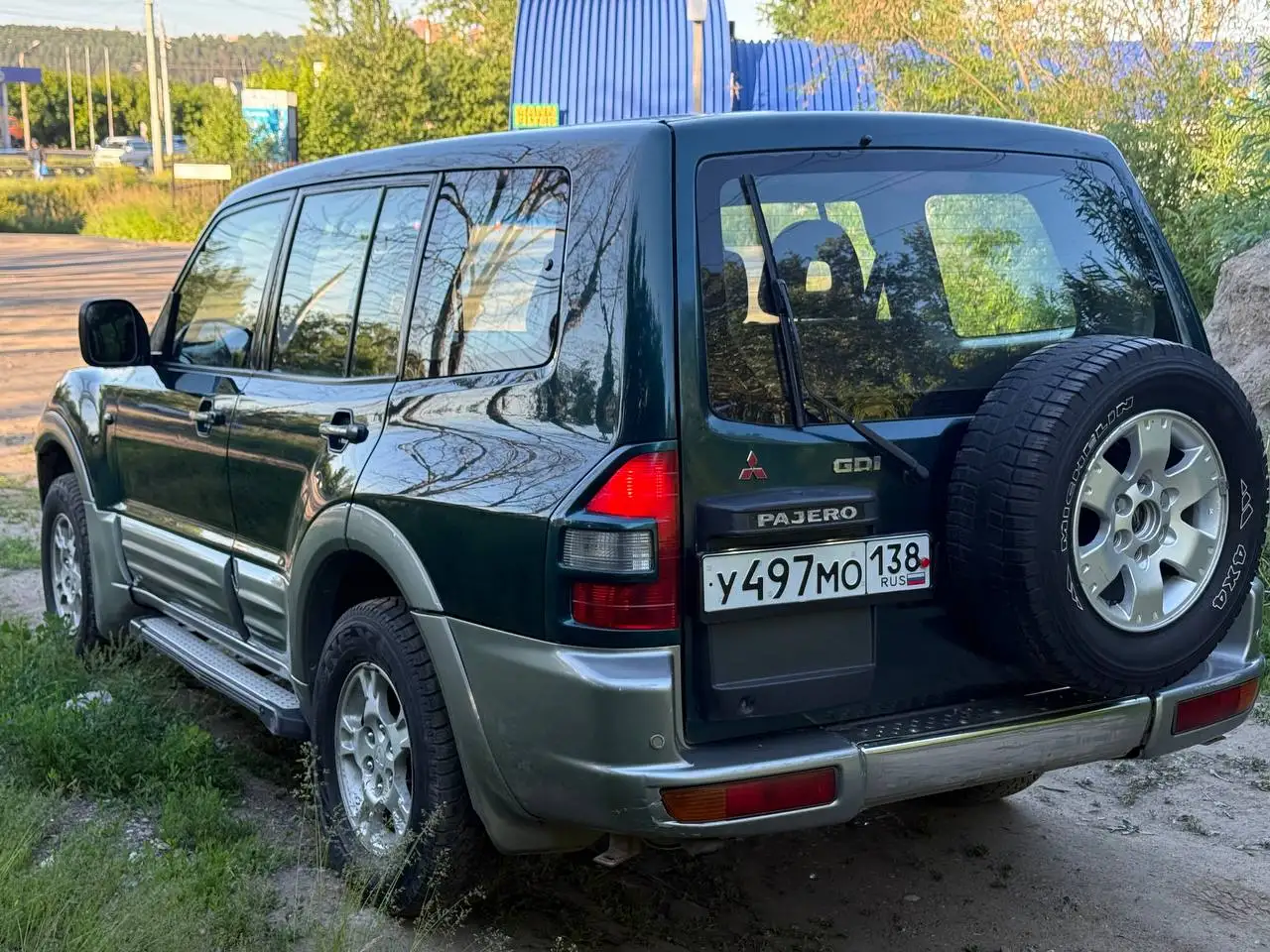 Mitsubishi Pajero 2001 3.5 л - Внедорожники (Авто) в Иркутск