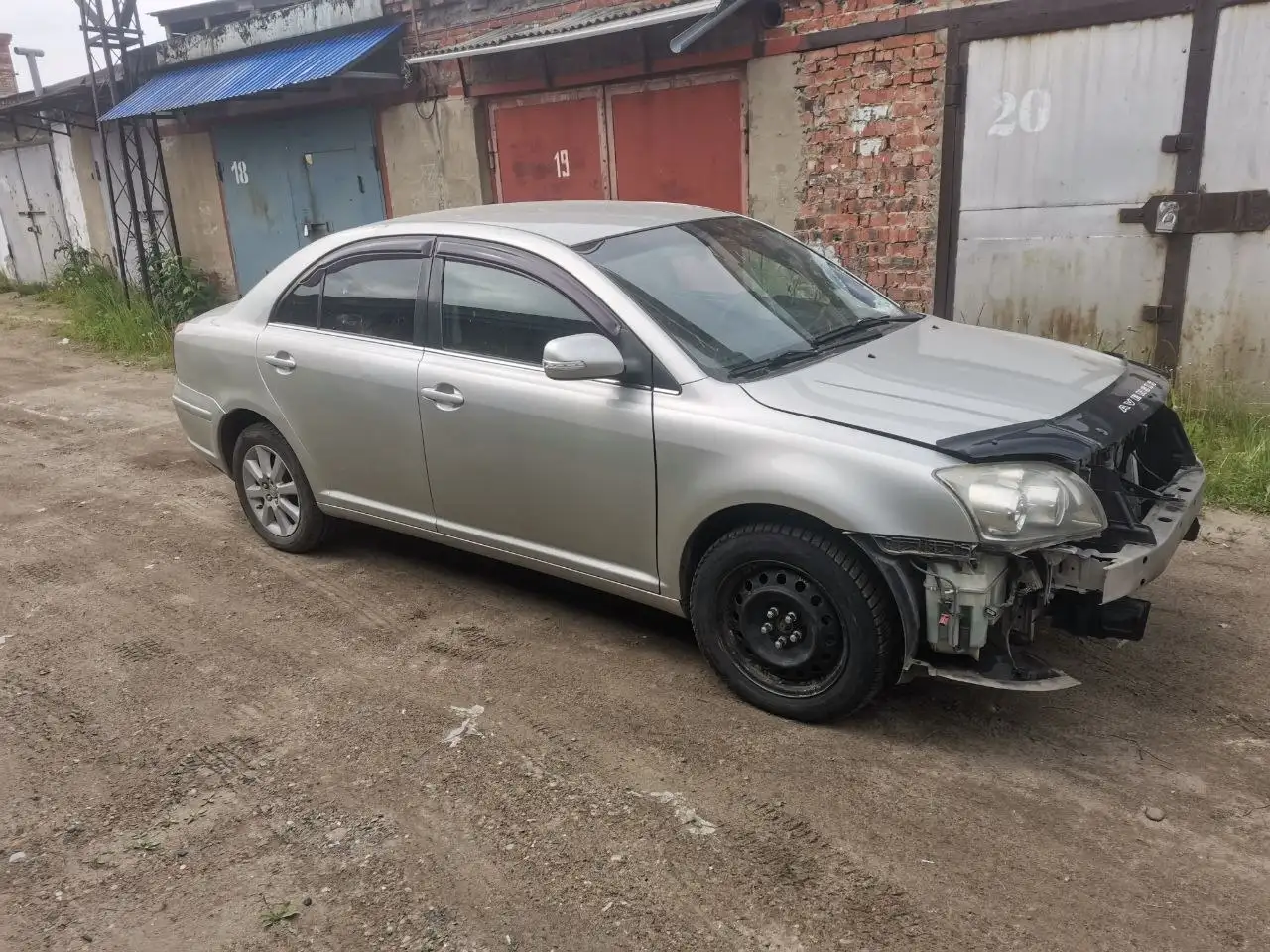 Продам Toyota после ДТП - Легковые автомобили (Авто) в Иркутск