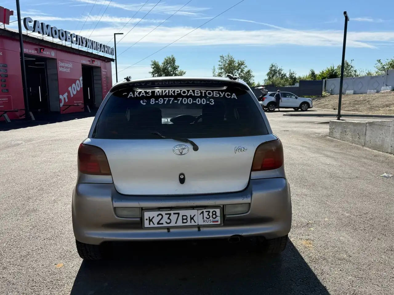Toyota Vitz 2001 - Легковые автомобили (Авто) в Иркутск