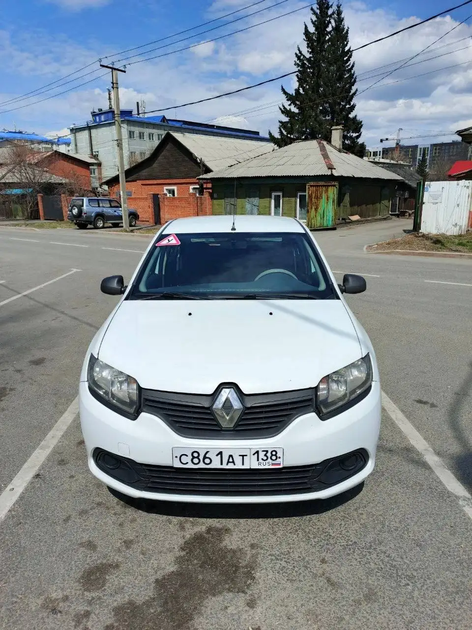 Продается Renault Logan ученический - Легковые автомобили (Авто) в Иркутск