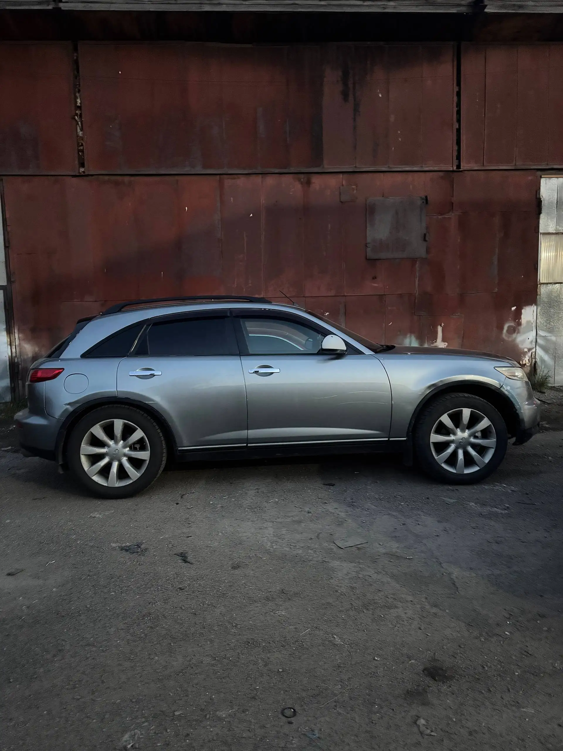Infiniti FX35 2003 года - Легковые автомобили (Авто) в Иркутск