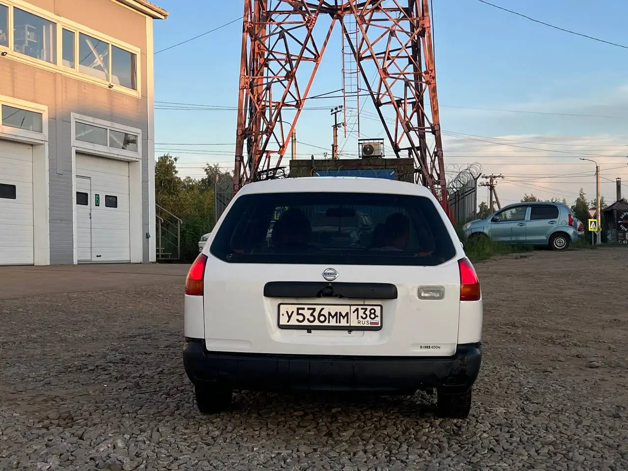 Nissan AD 2000 г.в. - Легковые автомобили (Авто) в Иркутск