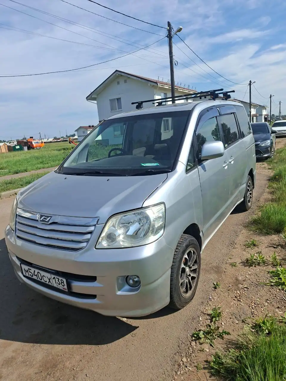 Toyota Noah 2002 года - Легковые автомобили (Авто) в Иркутск