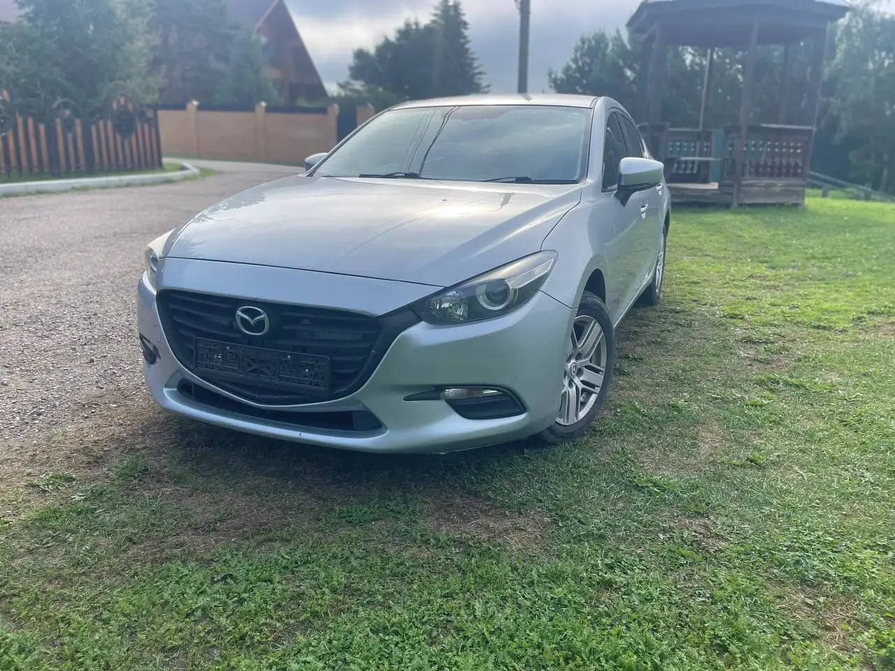 Mazda Axela 2016 рестайлинг - Авто в Иркутск