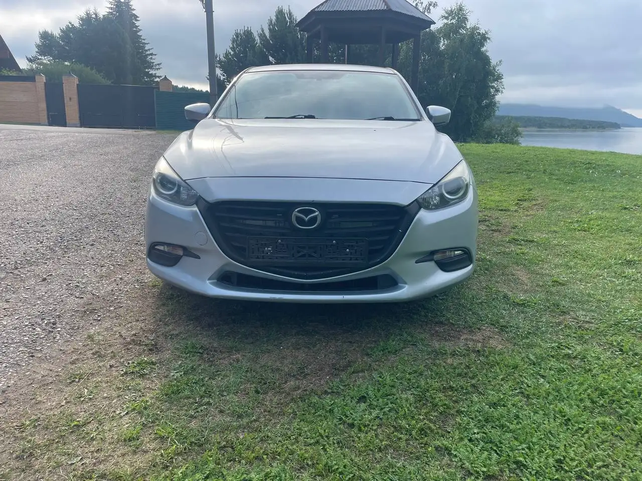 Mazda Axela 2016 рестайлинг - Авто в Иркутск