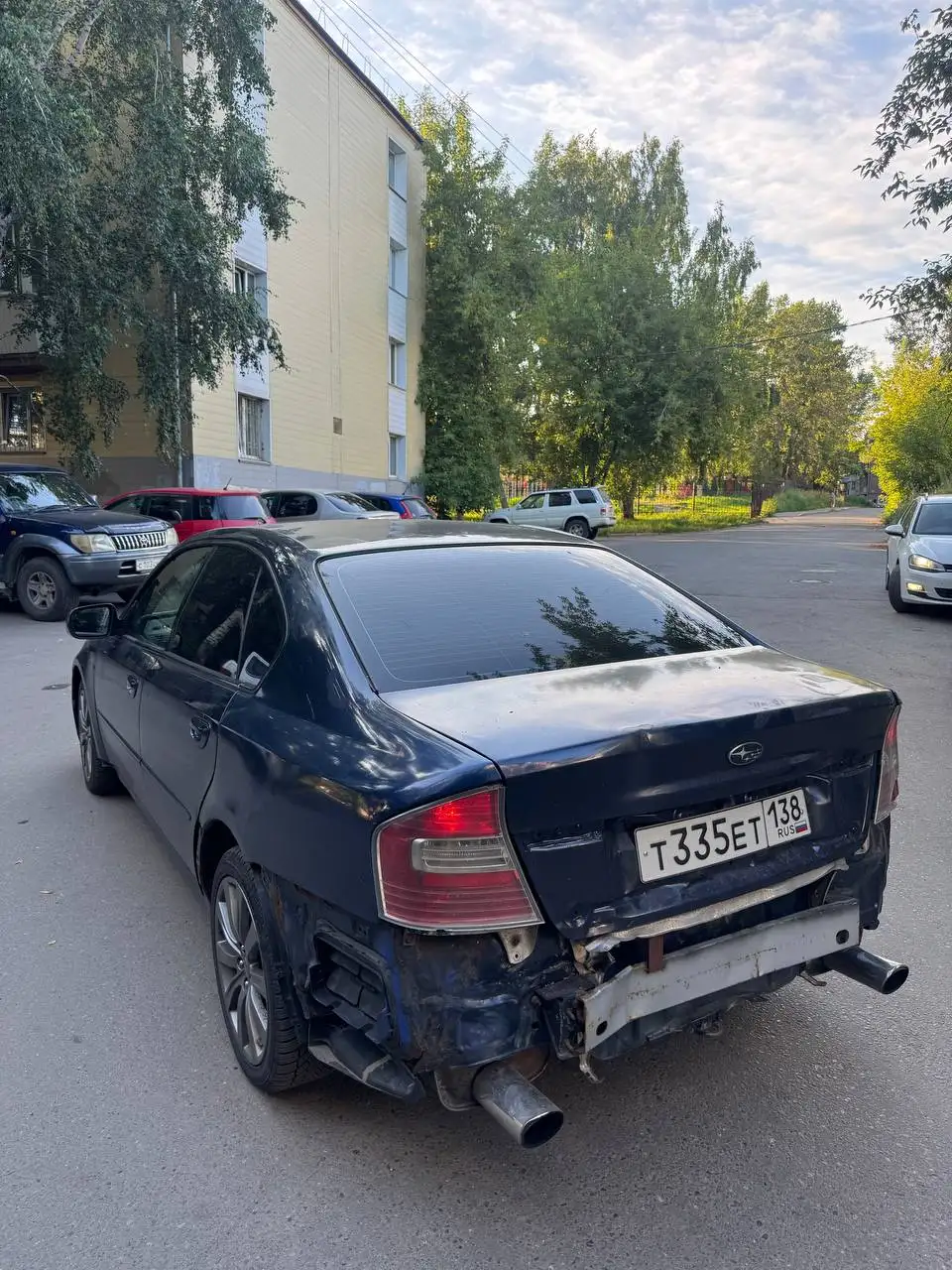 Toyota 2005 года с дефектом двигателя - Целые авто с повреждениями (Авто) в Иркутск