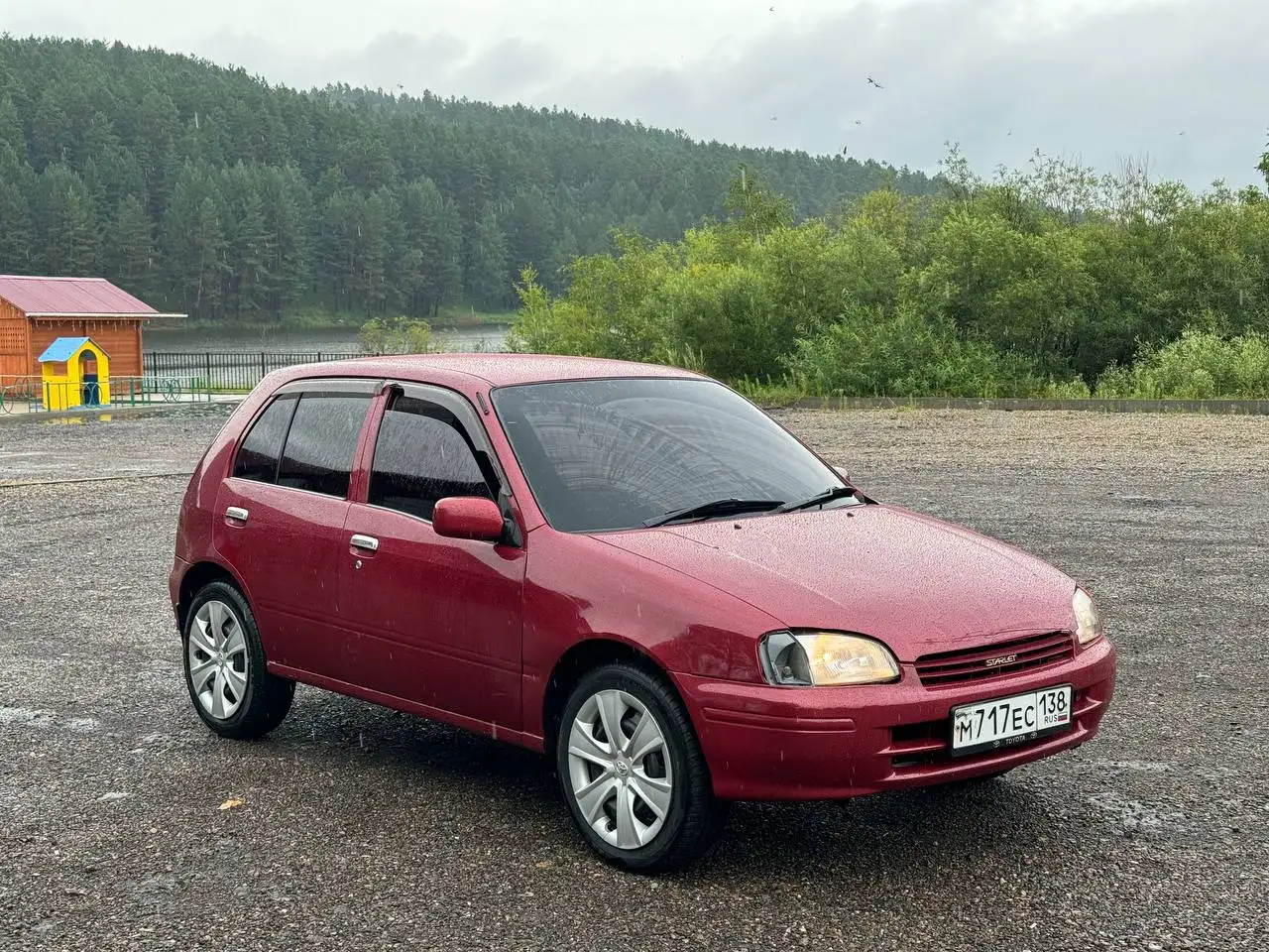 Toyota Starlet 1998 - Легковые автомобили (Авто) в Иркутск
