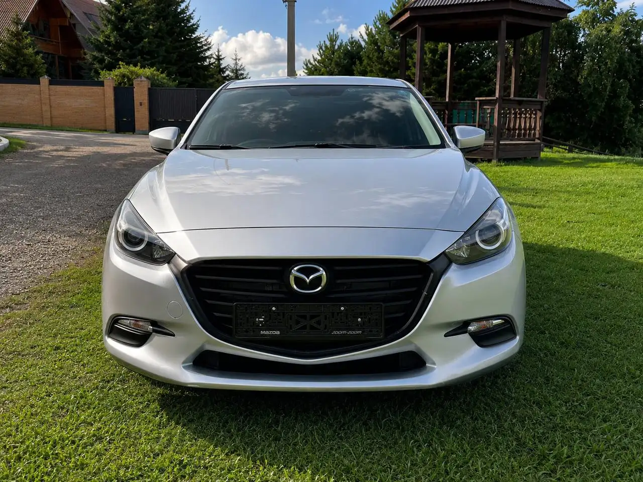 Mazda Axela 2016 Рестайлинг - Легковые автомобили (Авто) в Иркутск