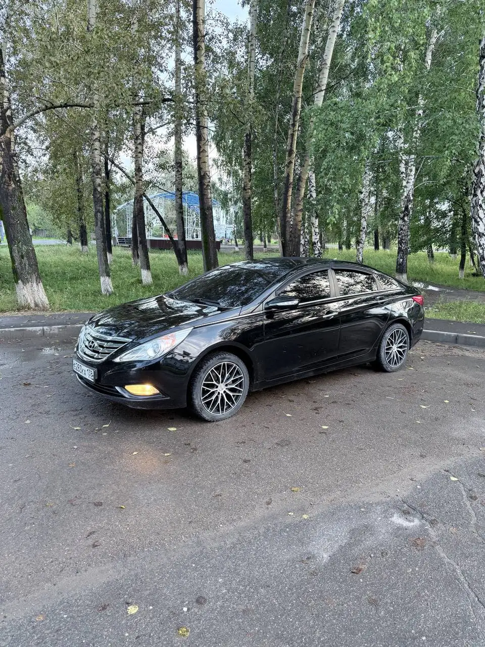 Hyundai Sonata 2011, 2.0 AT, передний привод - Легковые автомобили (Авто) в Иркутск