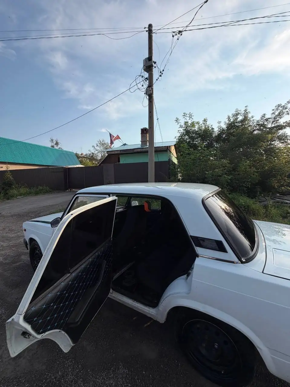 ВАЗ 2107 (10 год) в хорошем состоянии - Легковые автомобили (Авто) в Усолье