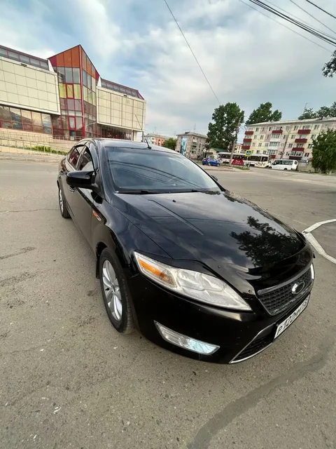 Ford Mondeo 2010, механика, 1.6, 125 л.с. - Сиденья в Иркутск