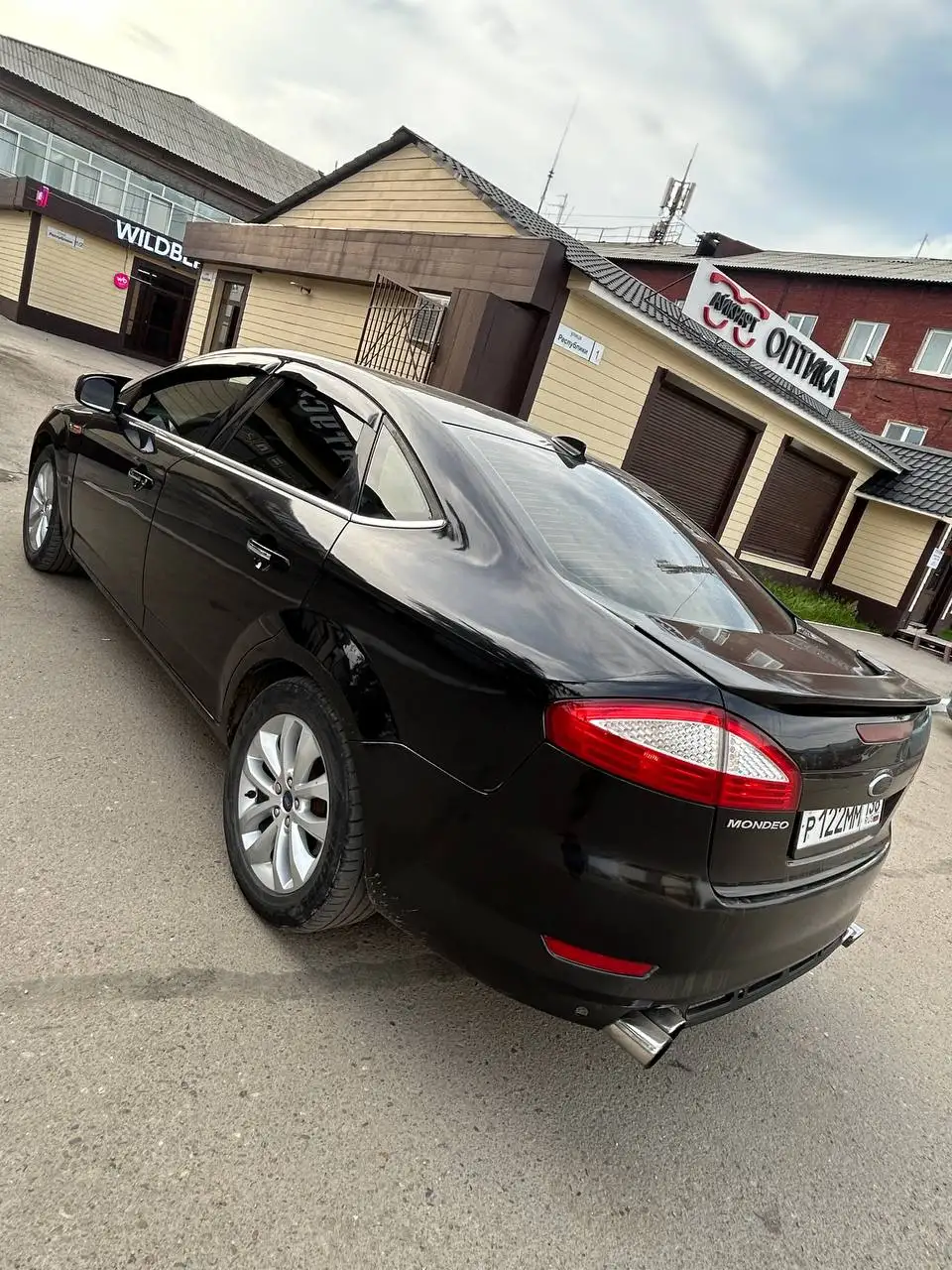 Ford Mondeo 2010, механика, 1.6, 125 л.с. - Легковые автомобили (Авто) в Иркутск