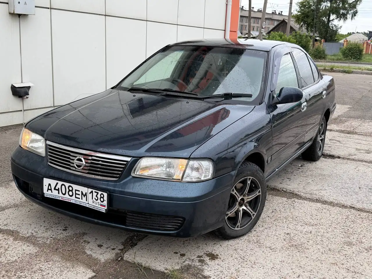 Нисан Санни 2001г на ходу, с неисправностями, 215к - Легковые автомобили (Авто) в Иркутск