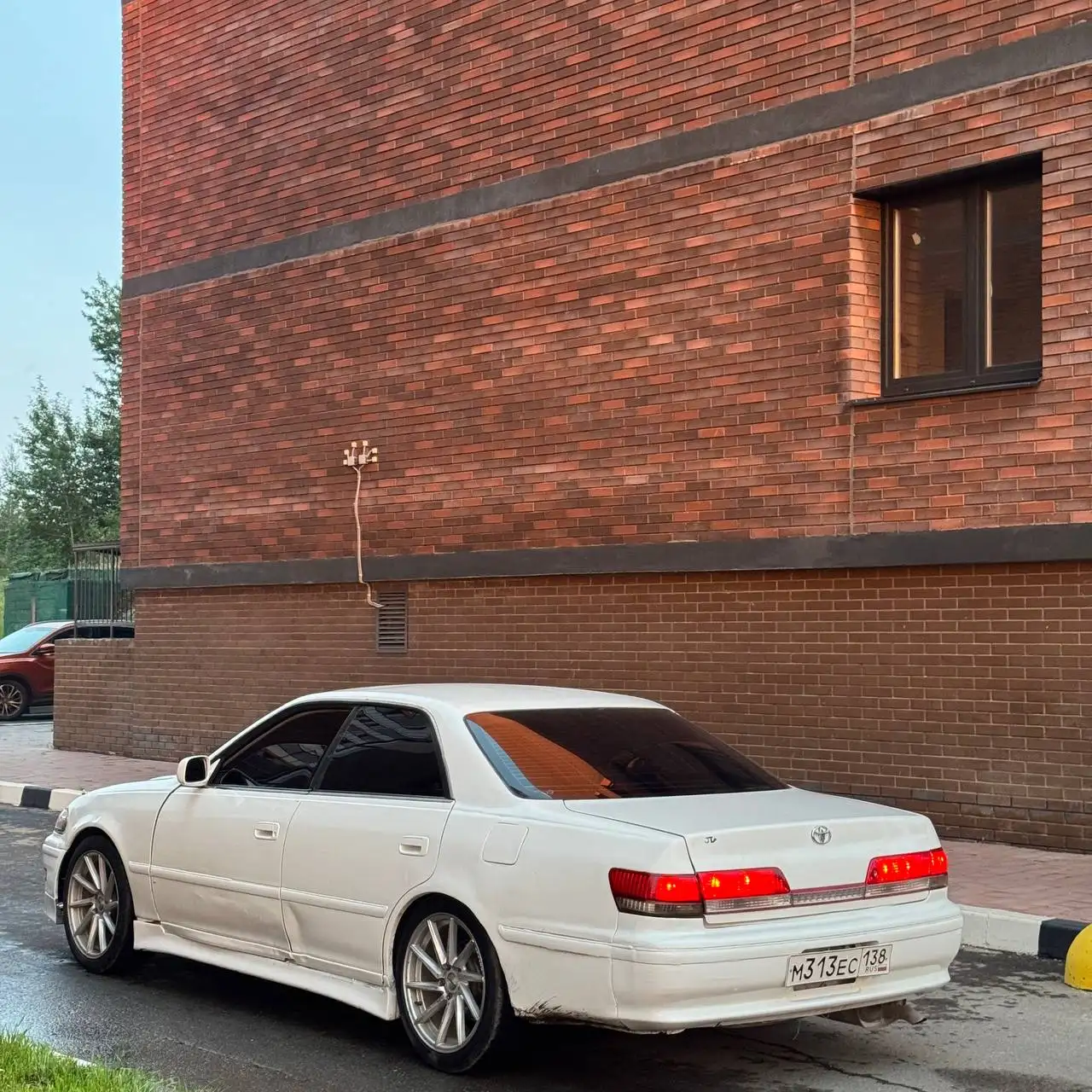 Продажа автомобиля с автозвуком - Легковые автомобили (Авто) в Иркутск