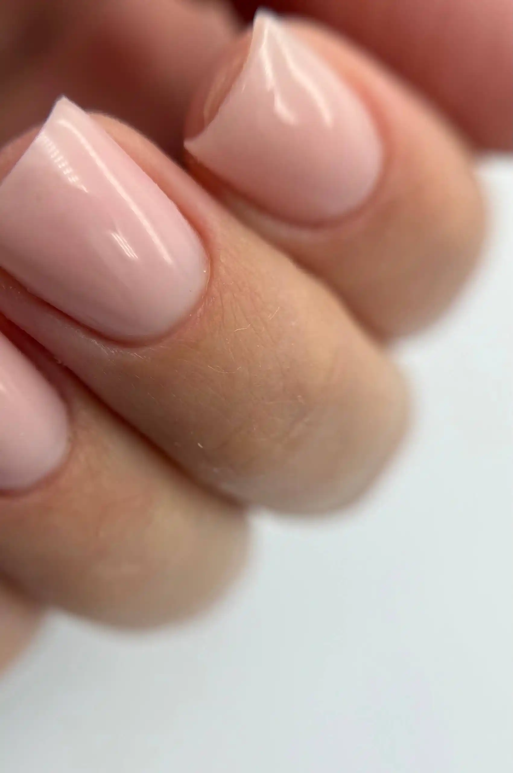 Приглашение моделей на маникюр