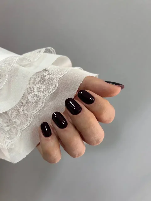 Нужны модели на маникюр с покрытием - Услуги в Красноярск