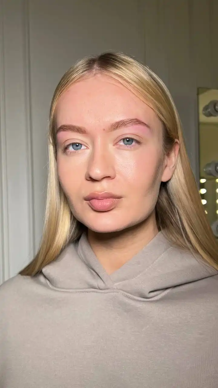 Оформление бровей в Покровке