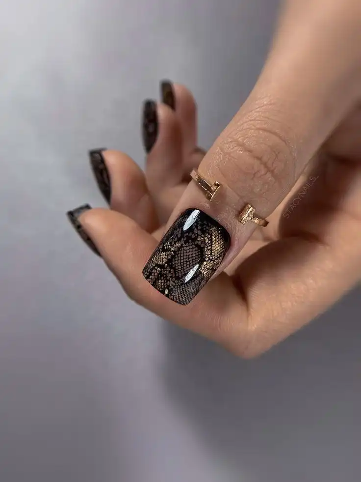 Нужны модели на маникюр с покрытием гель лак 22 и 24 декабря